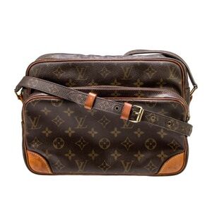 Authentic Louis Vuitton Monogram Nil 28 Messenger Bag
